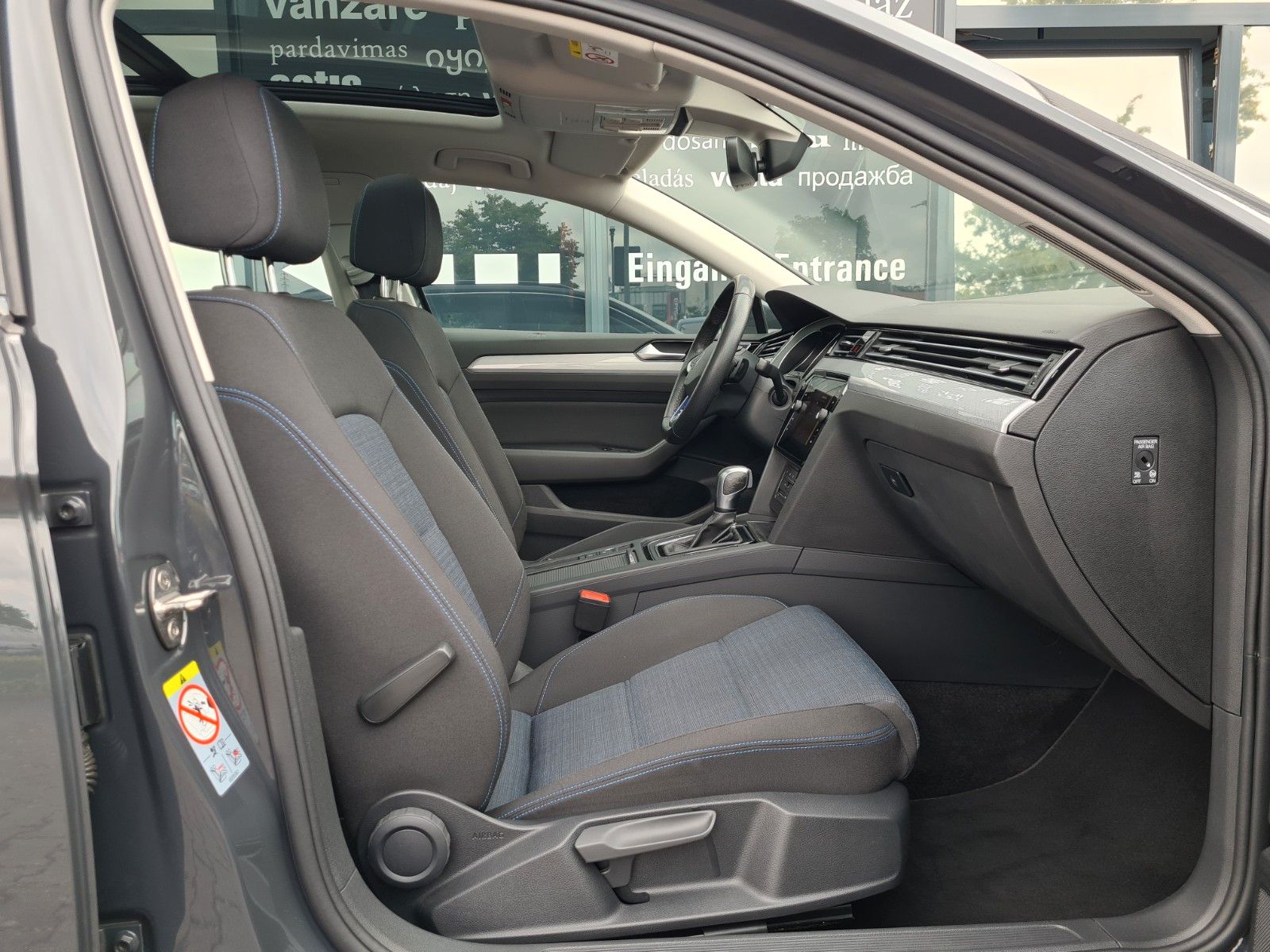 Volkswagen Passat Variant GTE - Samsaru's Car Outlet