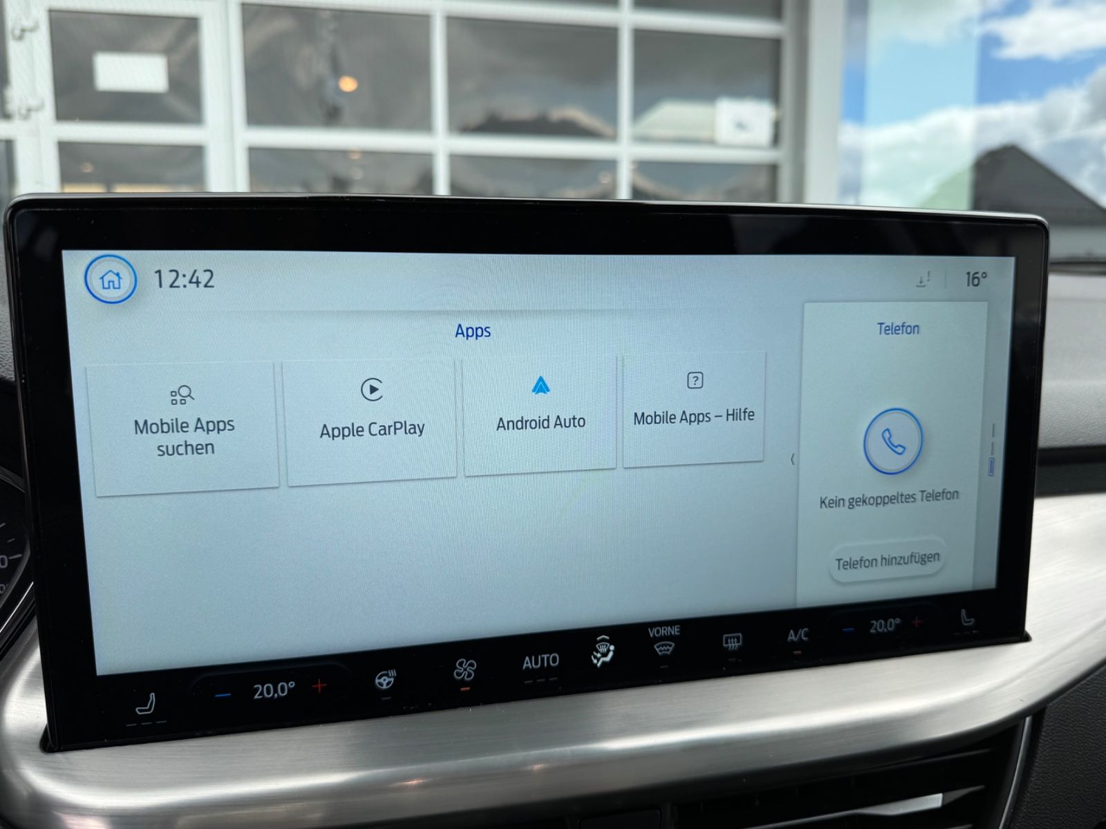 Ford Focus Turnier Titanium/PANO/AHK/R-Cam/CarPlay/1H