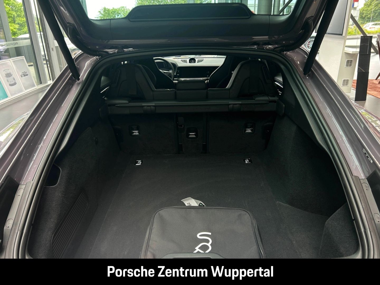 Porsche Panamera 4 E-Hybrid Head-Up SportDesign 21-Zoll