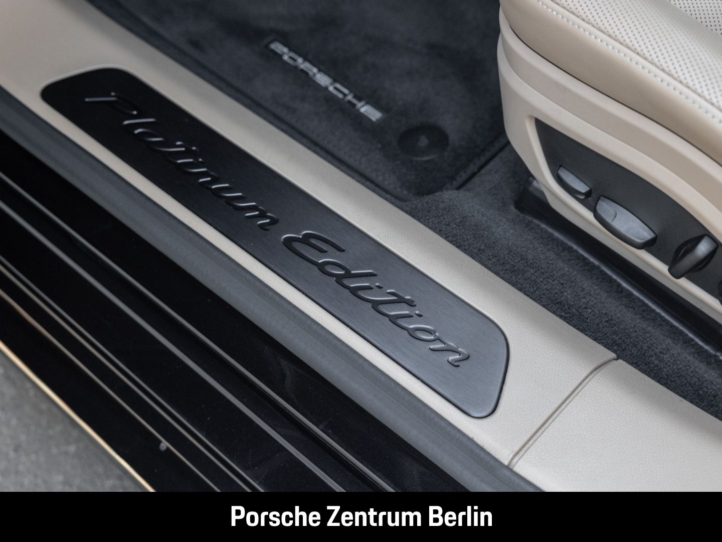 Porsche Panamera 4 E-Hybrid Platinum Edition InnoDrive