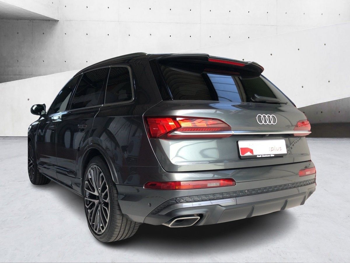 Audi Q7 S-Line 55TFSI qu 7SITZE AHK PANO STHZ 5J.GAR.