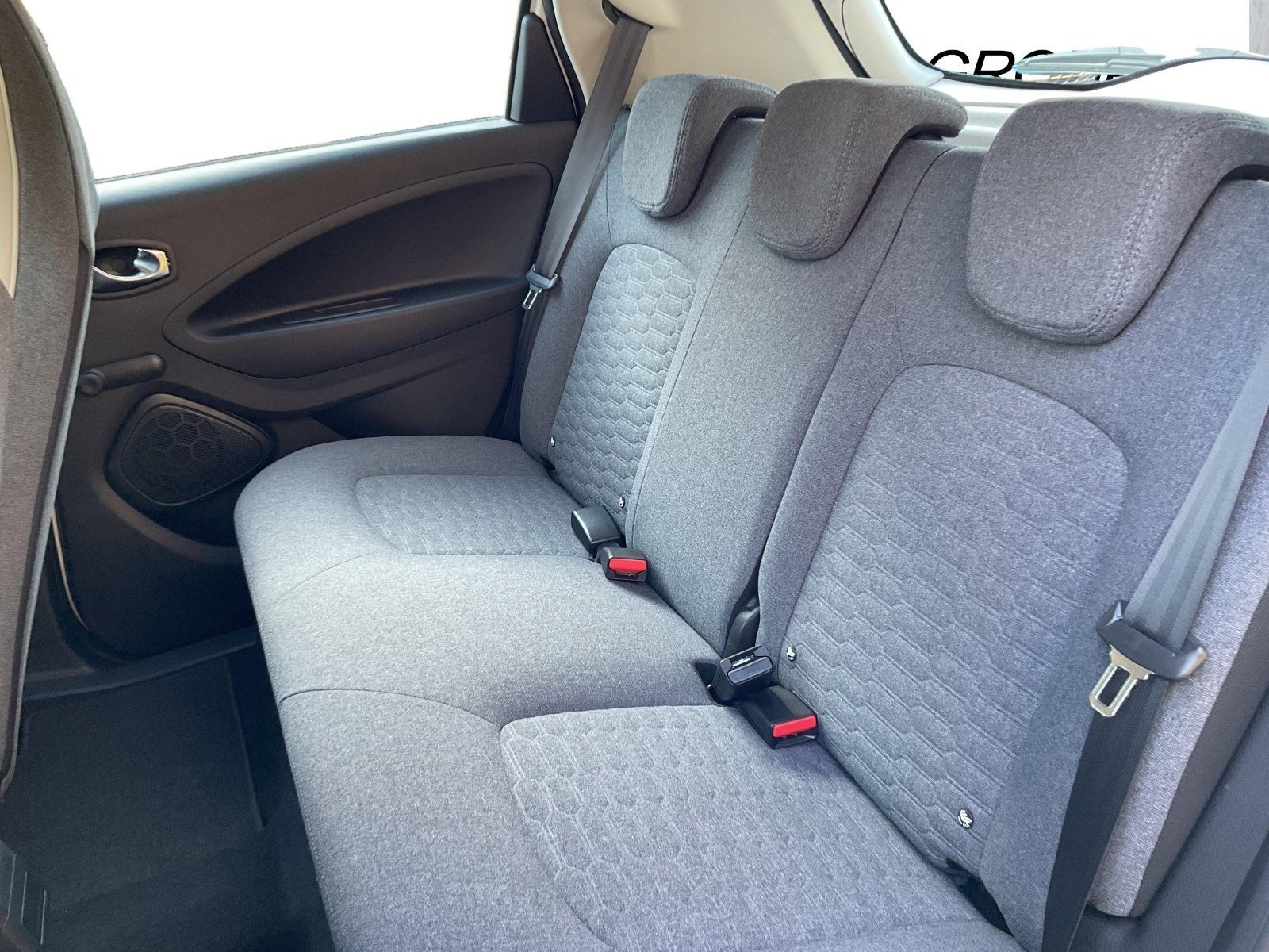 Renault Zoe - Samsaru's Car Outlet