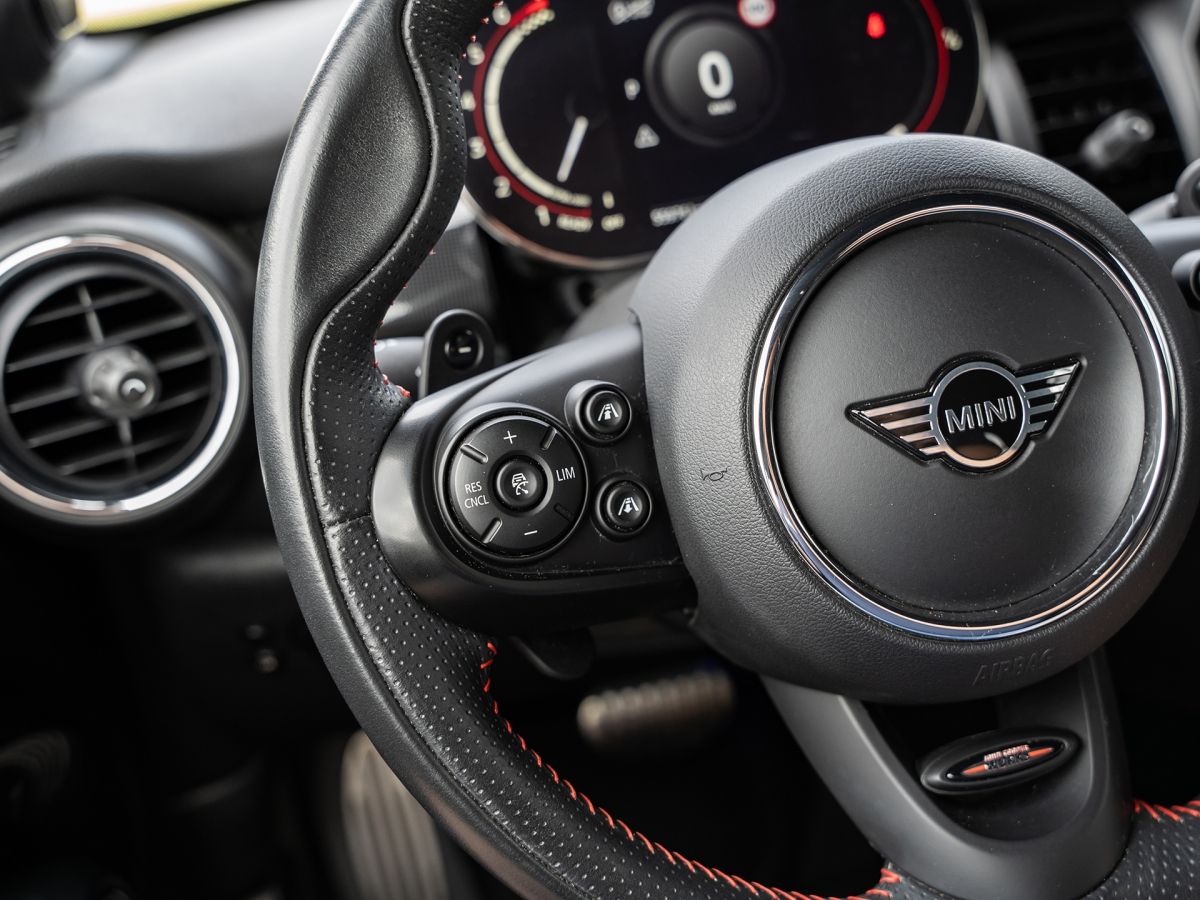 MINI Cooper John Cooper Works - Samsaru's Car Outlet