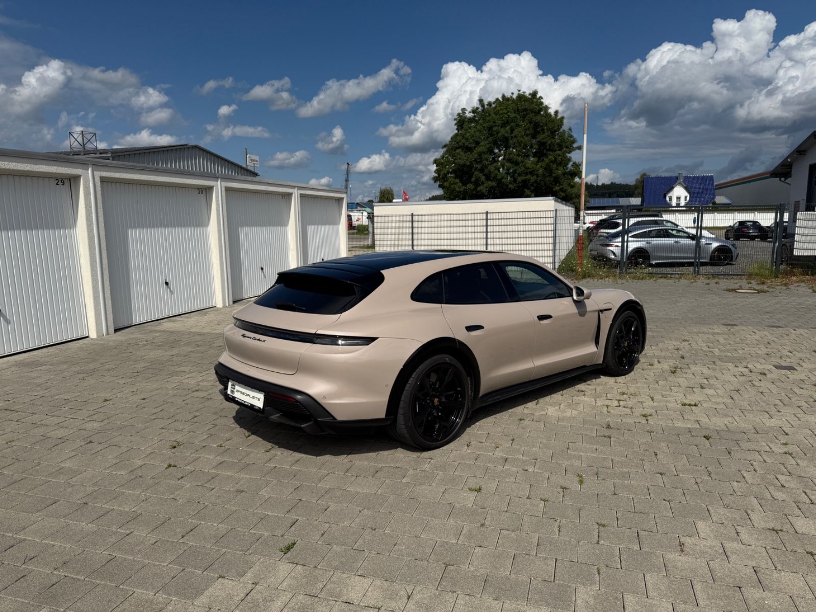 Porsche Taycan Cross Turismo Turbo S Exclusiv Manufaktur