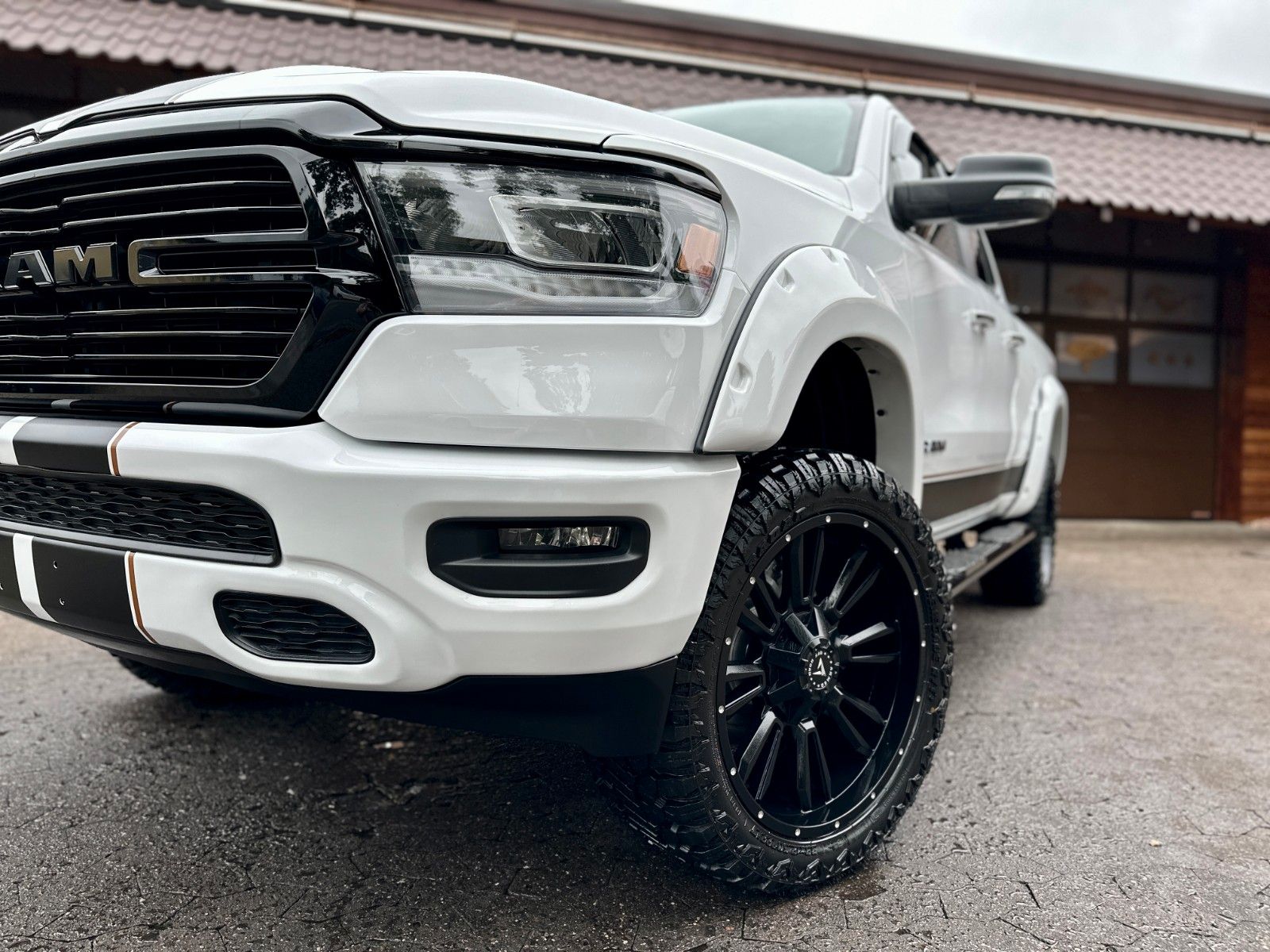 Dodge LIFT*LPG*4X4*OFF-ROAD*LARAMIE*LED*AHK*NAVI*