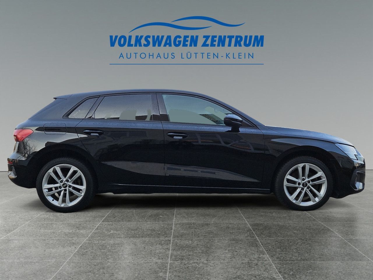 Audi A3  Sportback TFSI e DSG,NAVI+,SHZ,GRA,PDC,VC