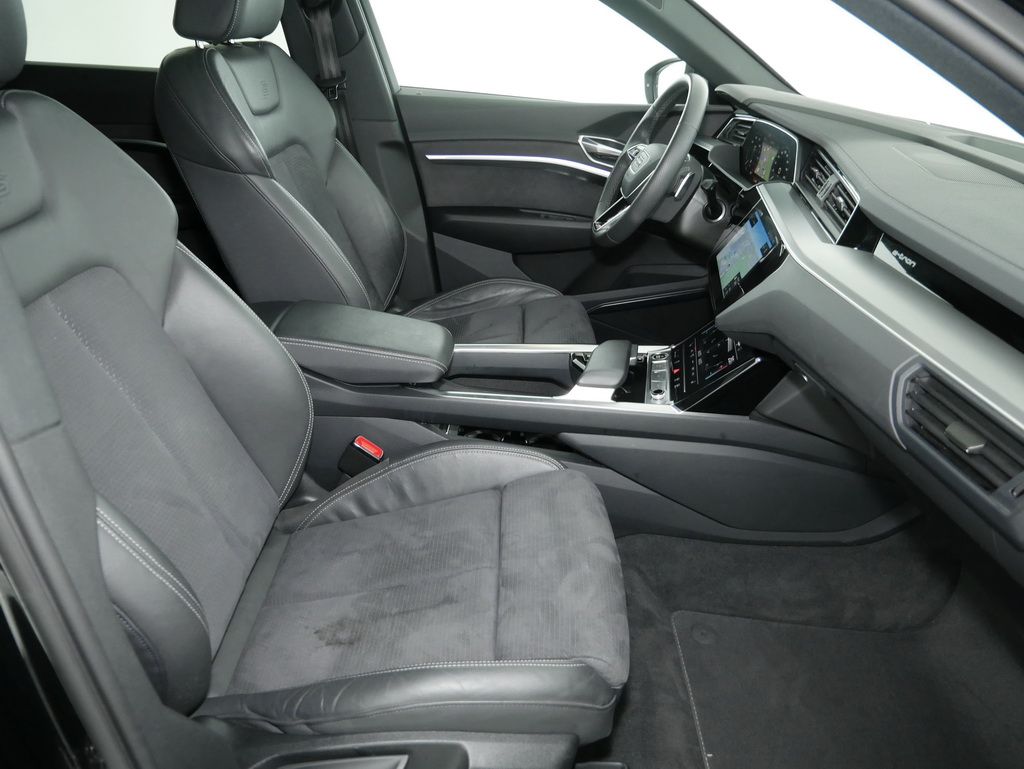 Audi Q8 55 S Line Int Pano,HUD,AHK,B&O,Matrix,Leder
