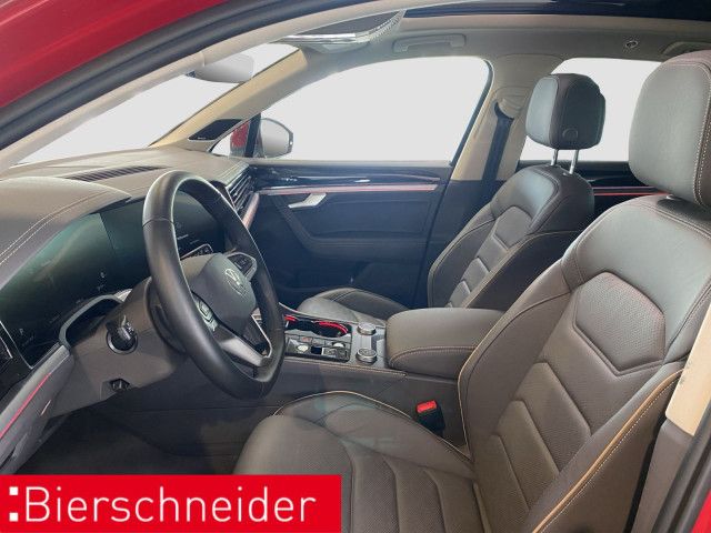 Volkswagen Touareg 3.0 TDI Elegance AHK PANO STAND 20
