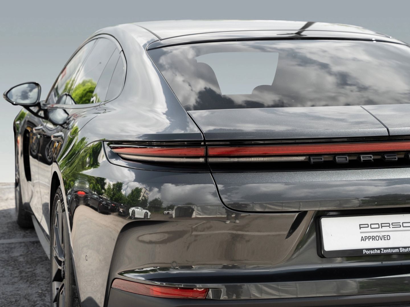 Porsche Panamera Turbo E-Hybrid Surround View Nachtsicht