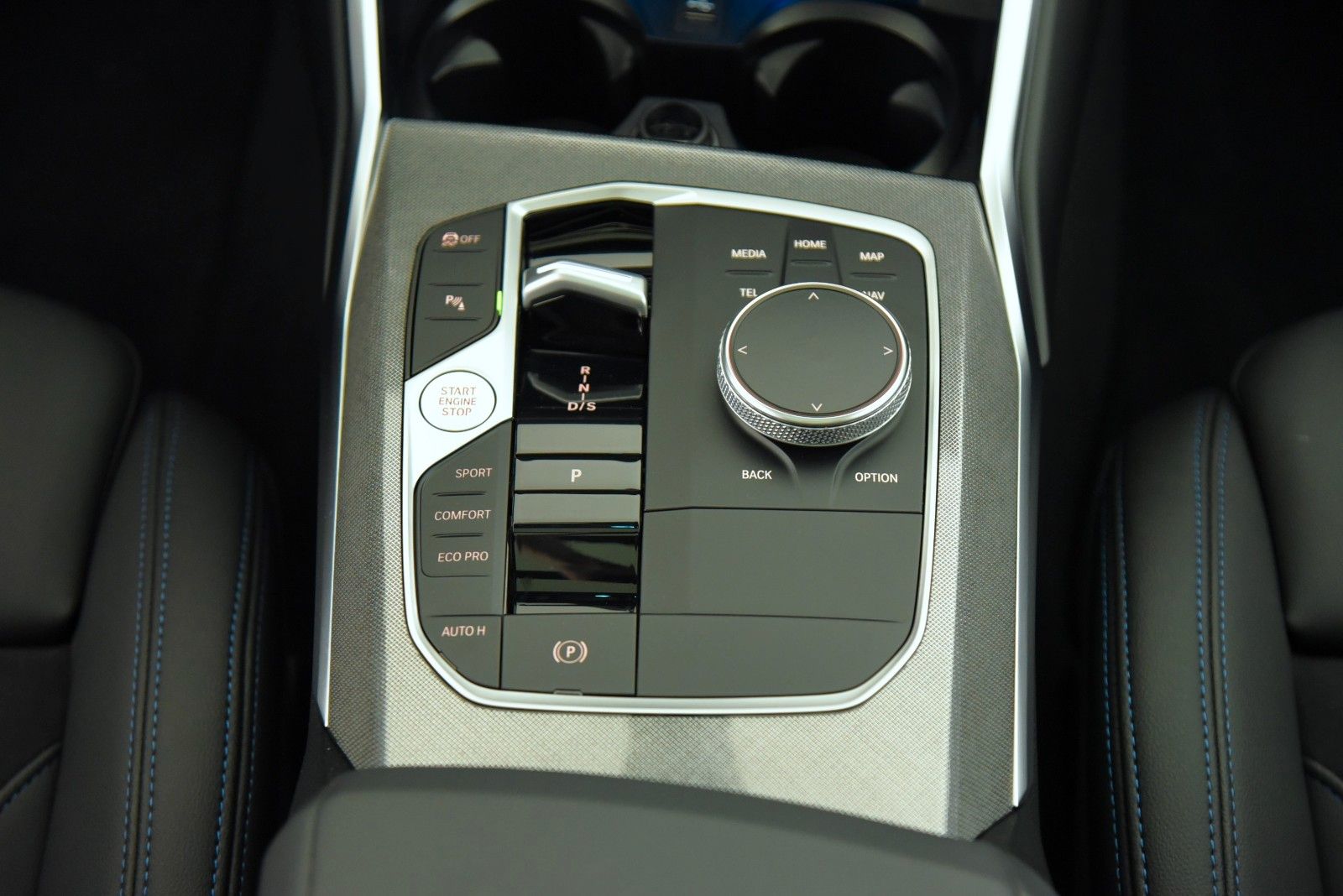 BMW 320d Touring xDrive M Sport - Samsaru's Car Outlet