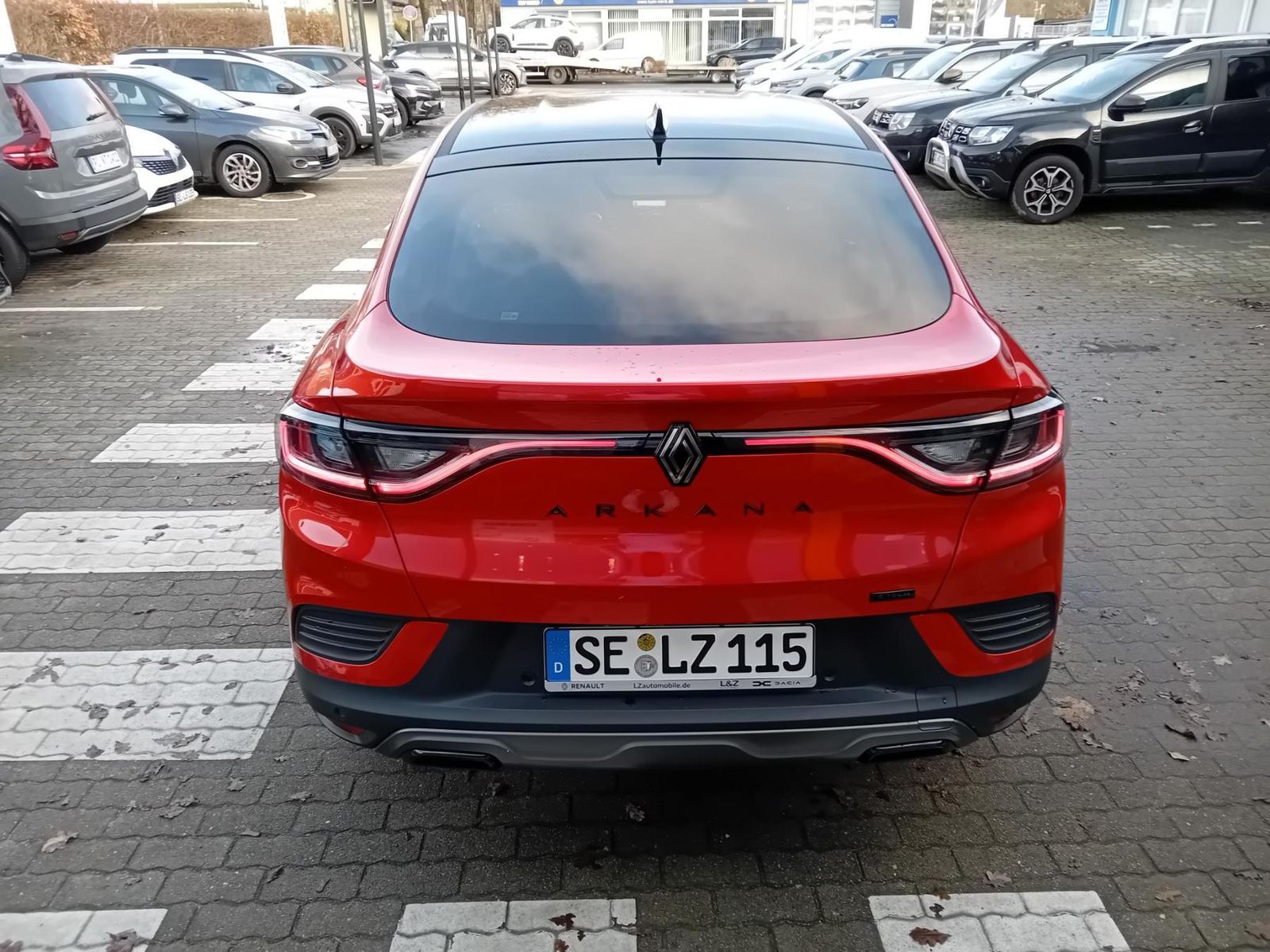 Renault Arkana ESPRIT ALPINE Full Hybrid - Samsaru's Car Outlet