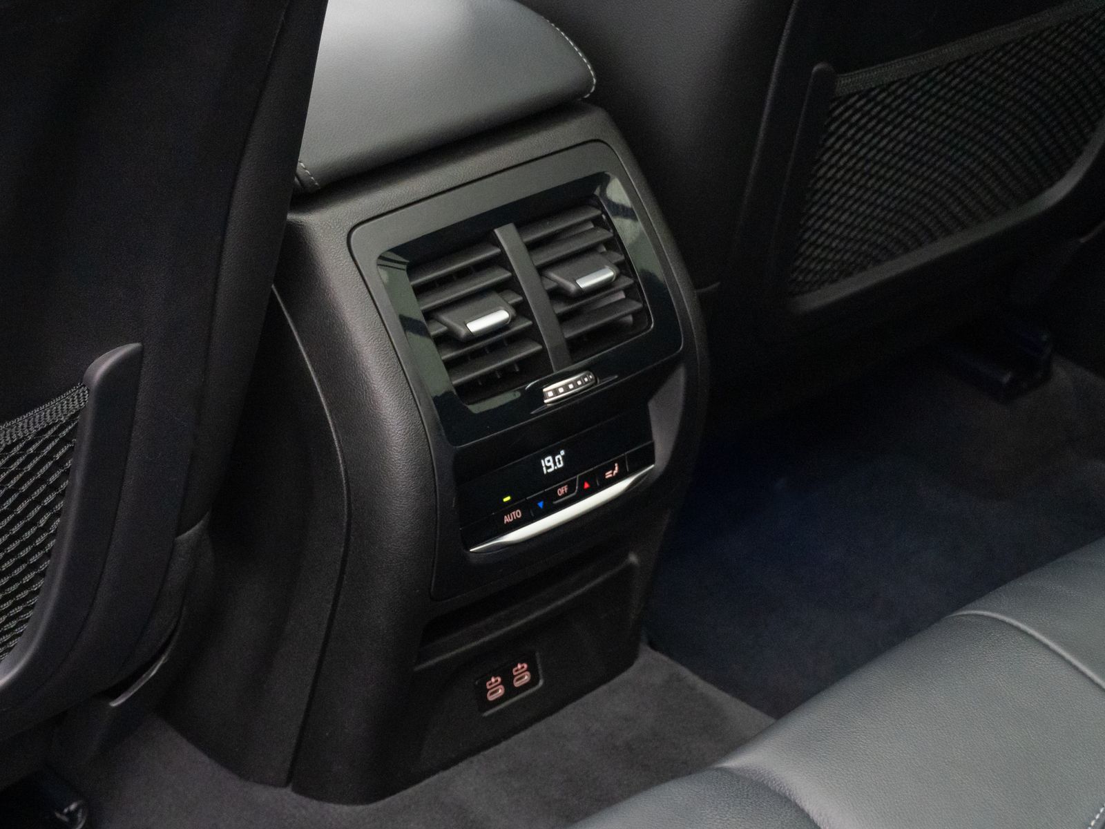 BMW X3 xD20d xLine - Samsaru's Car Outlet