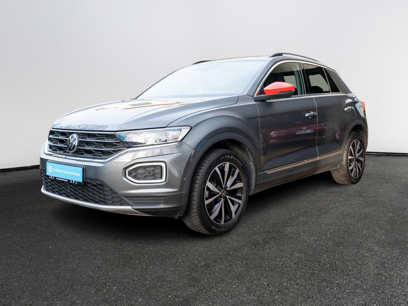 Volkswagen T-ROC Sport 1.5 TSI - Samsaru's Car Outlet