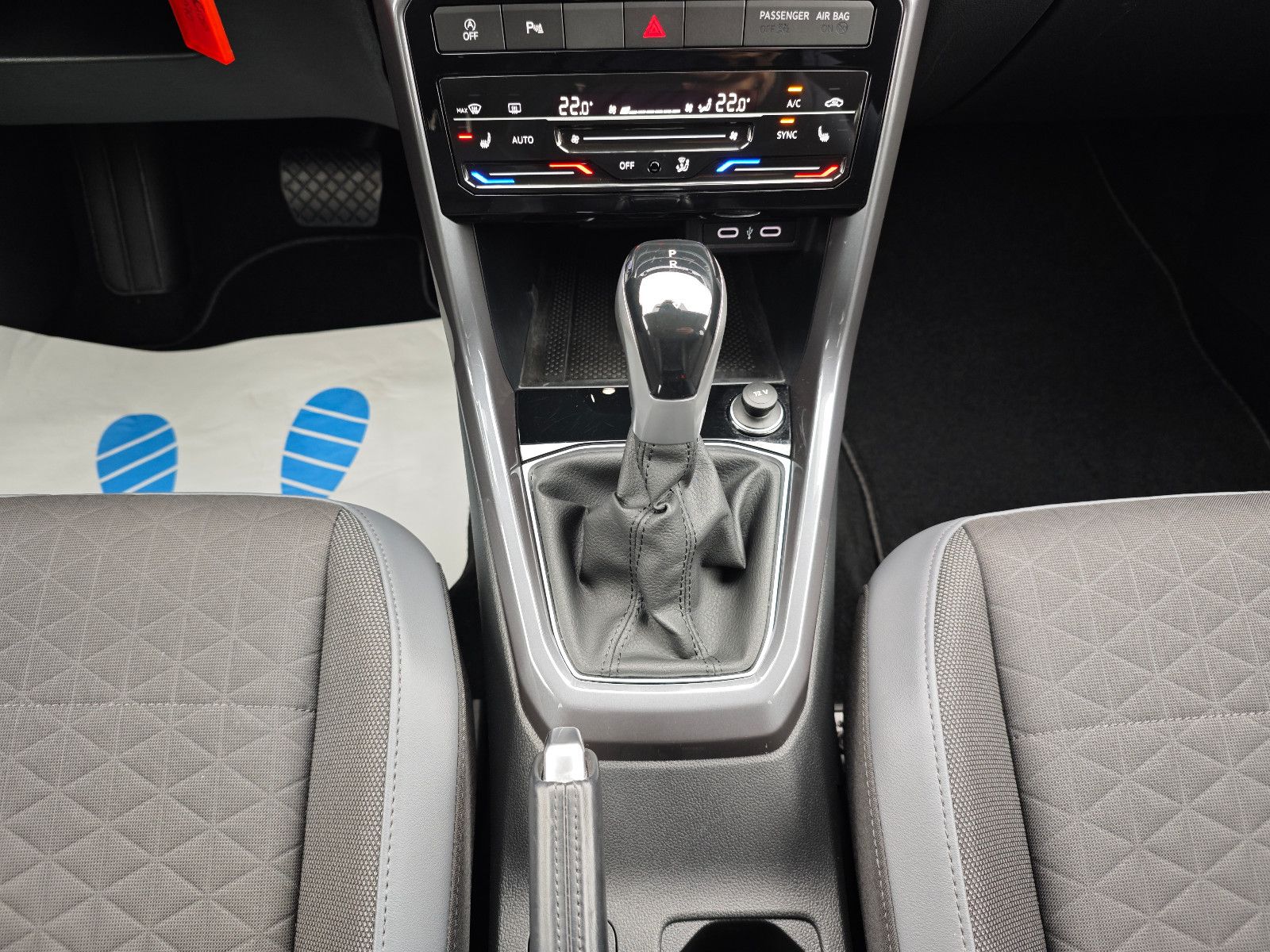 Volkswagen T-Cross Style - Samsaru's Car Outlet