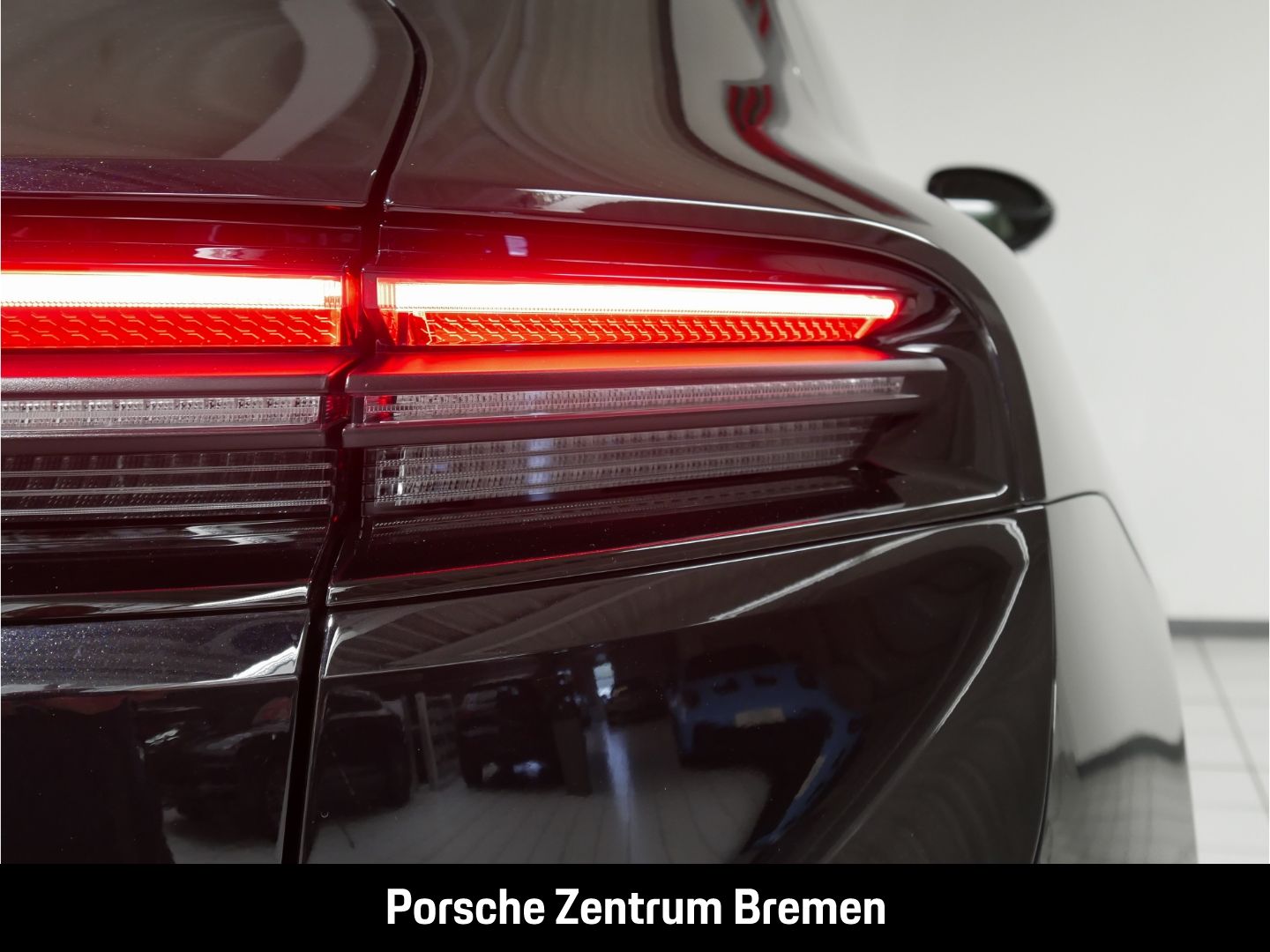Porsche Macan 4 Sportpaket - Samsaru's Car Outlet