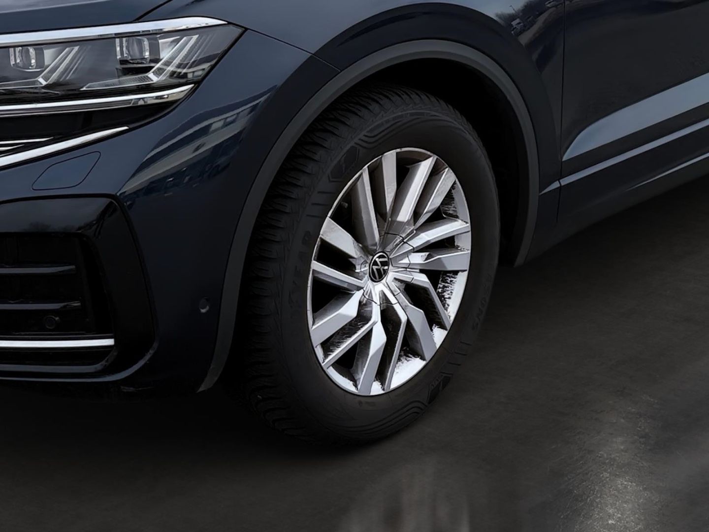 Volkswagen Touareg 3.0 TDI 4M Elegance LEDER LUFT AHK R.CAM