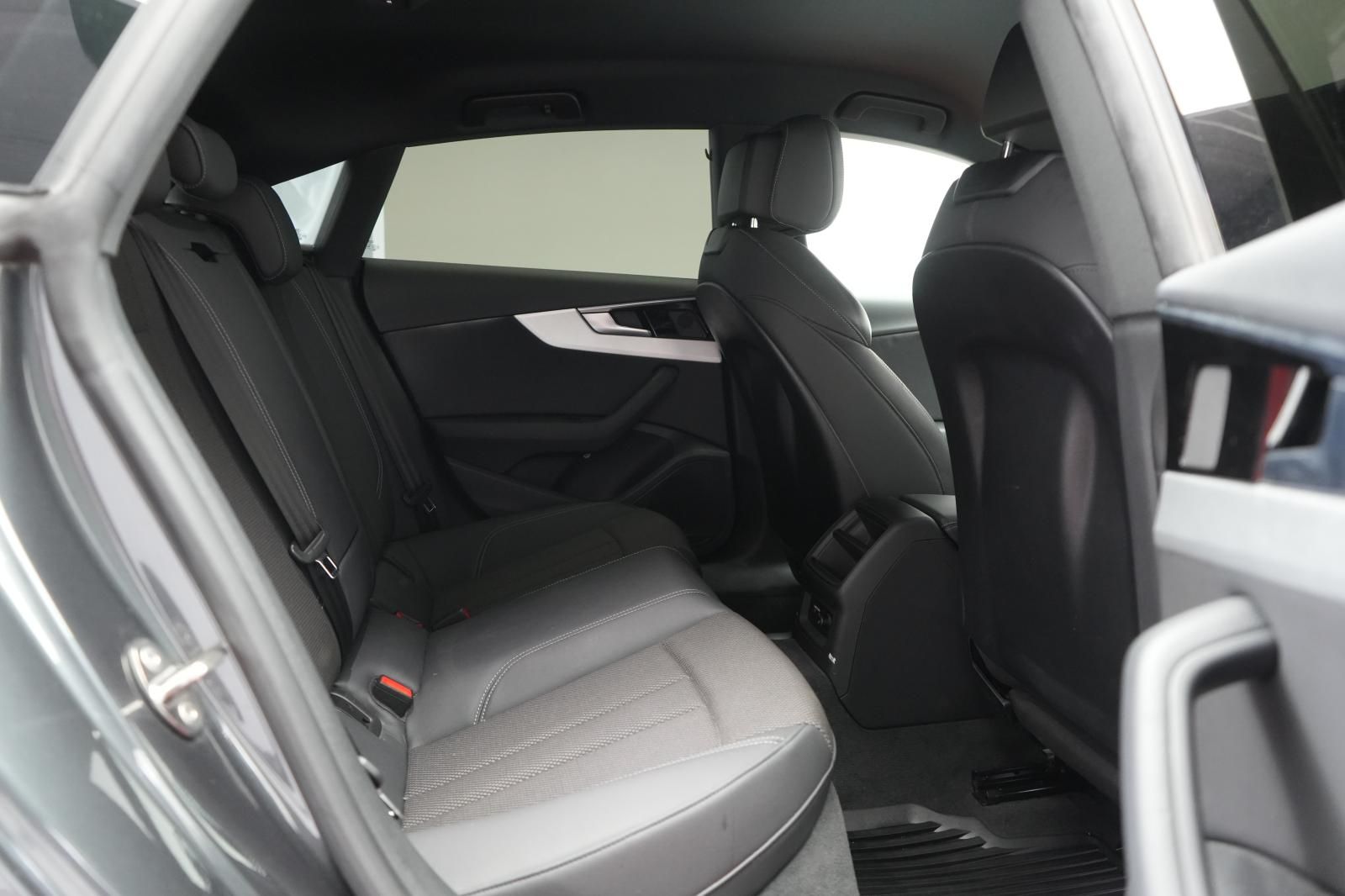 Audi A5 45 TFSI quattro S tronic S line CarPlay/Temp/