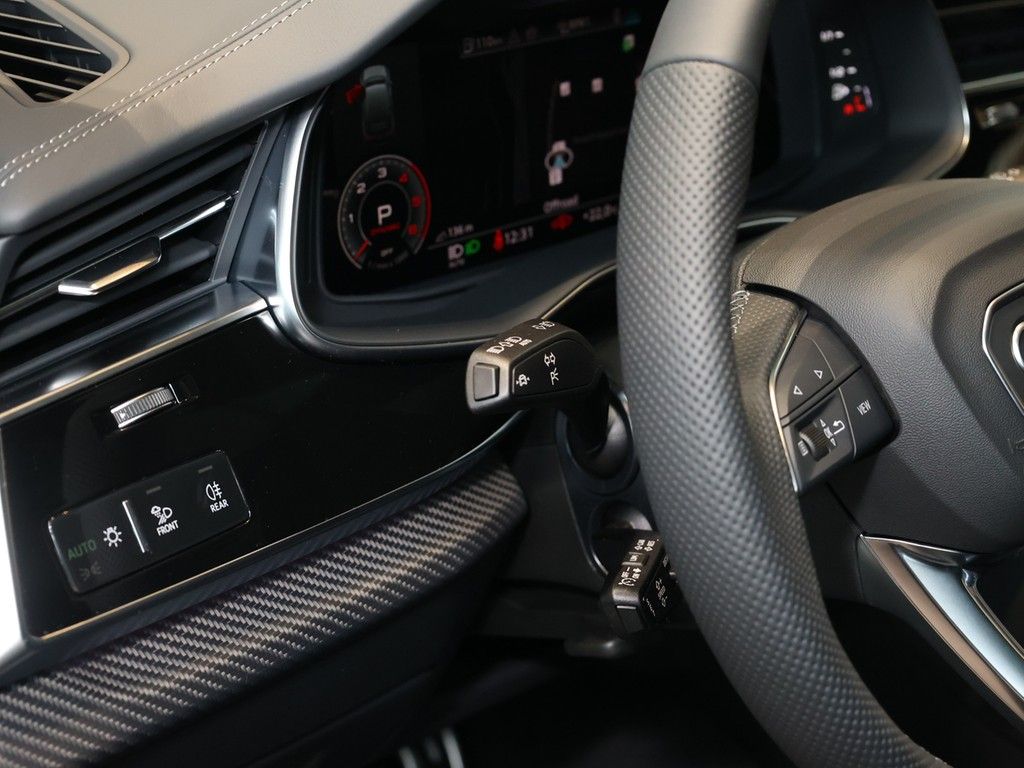 Audi Q7  S line SUV 50 TDI quattro