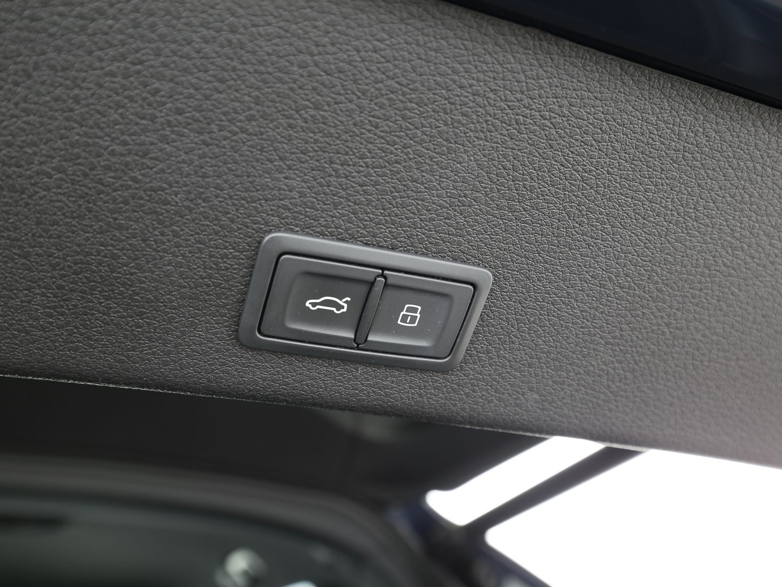 Audi Q8 e-tron 50 quattro S line  LED Navi Leder Head