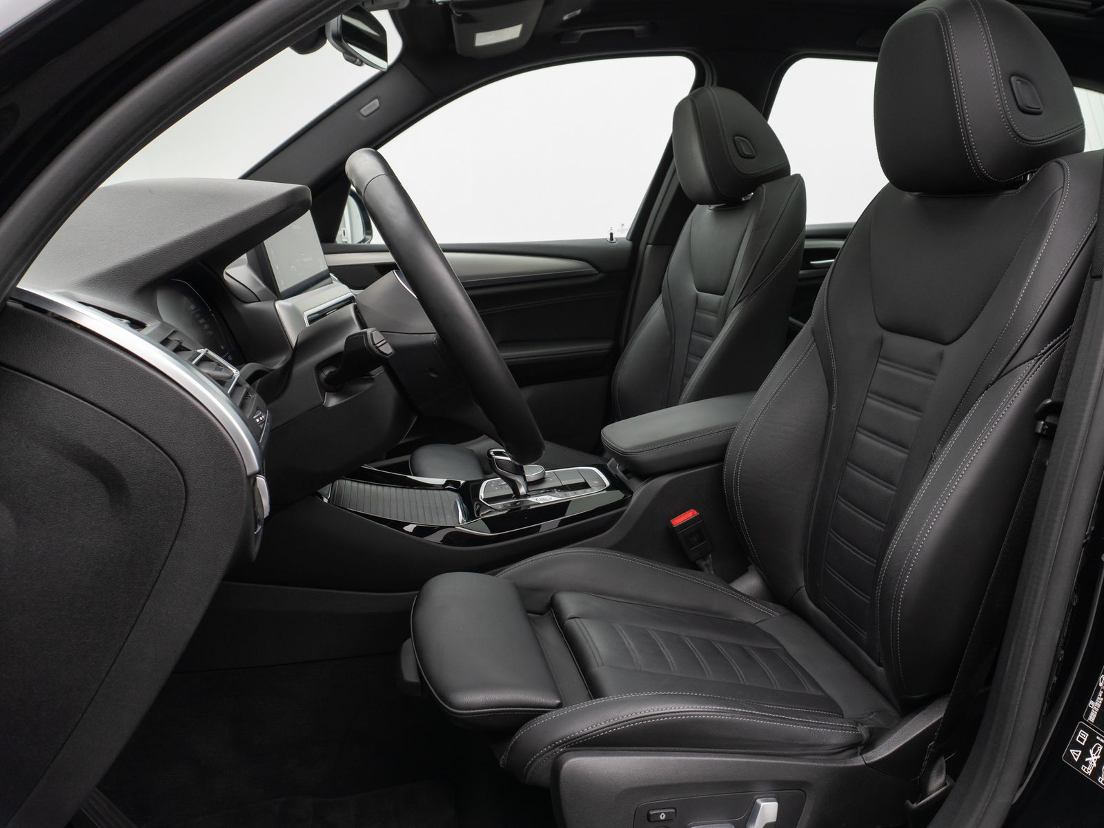 BMW X3 xD30d - Samsaru's Car Outlet