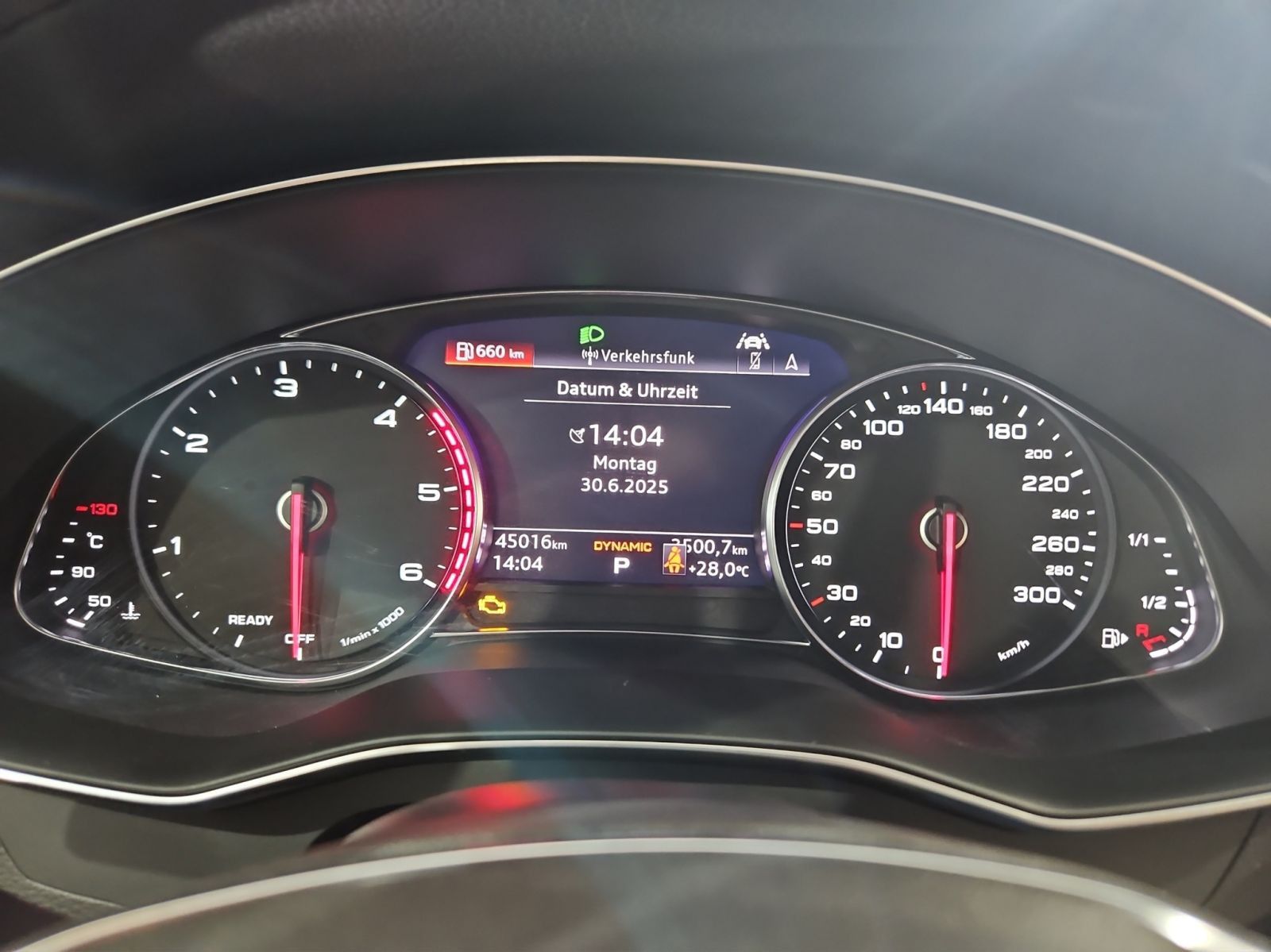 Audi A6 Avant Design 45 TDI quattro - Samsaru's Car Outlet