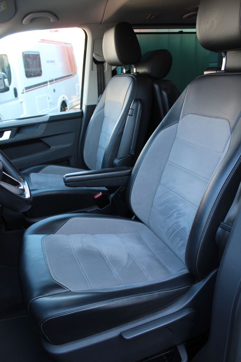 Volkswagen T6.1 Multivan - Samsaru's Car Outlet