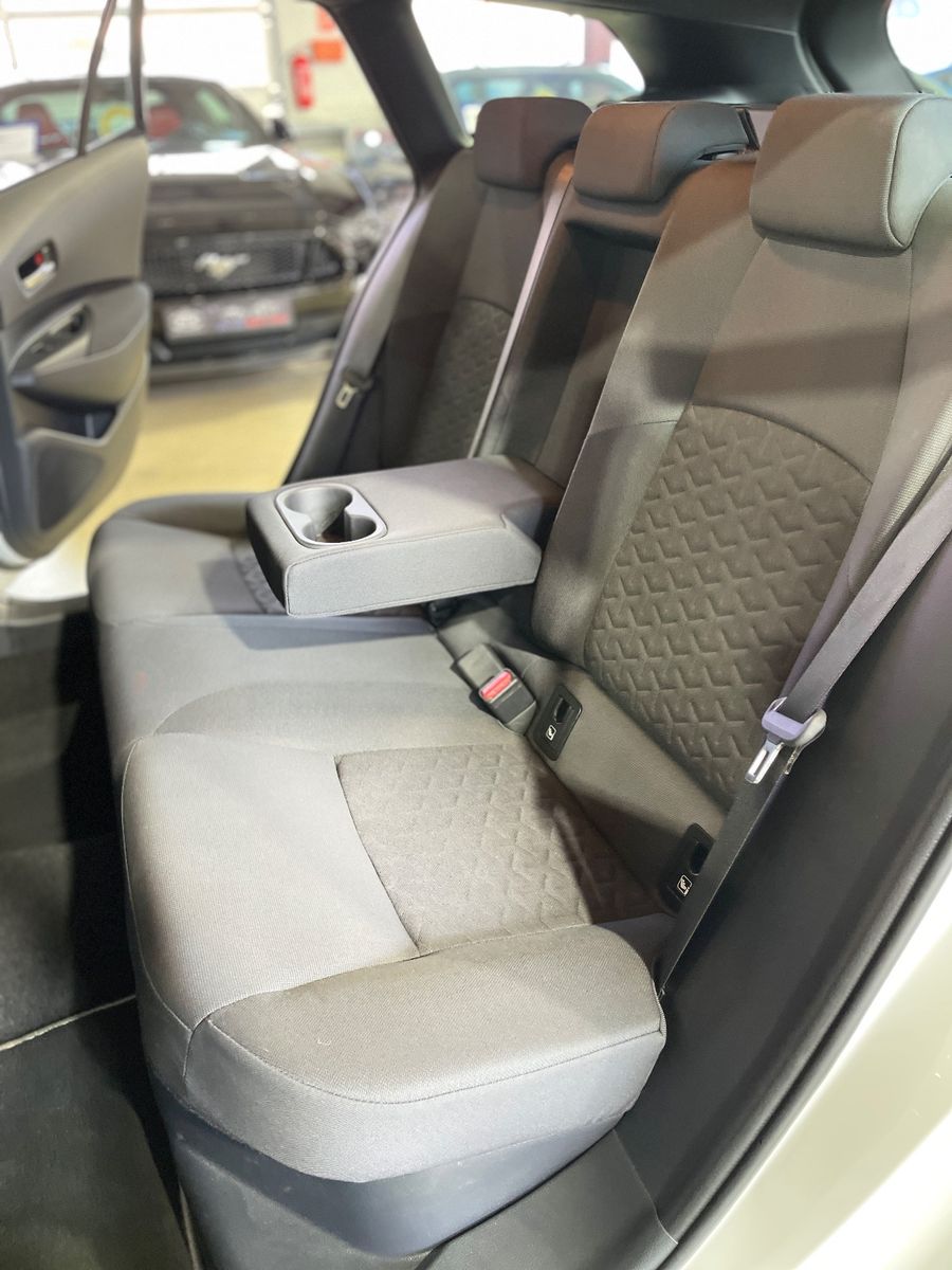 Toyota TOURING SPORTS HYBRID BUSINESS - Samsaru's Car Outlet