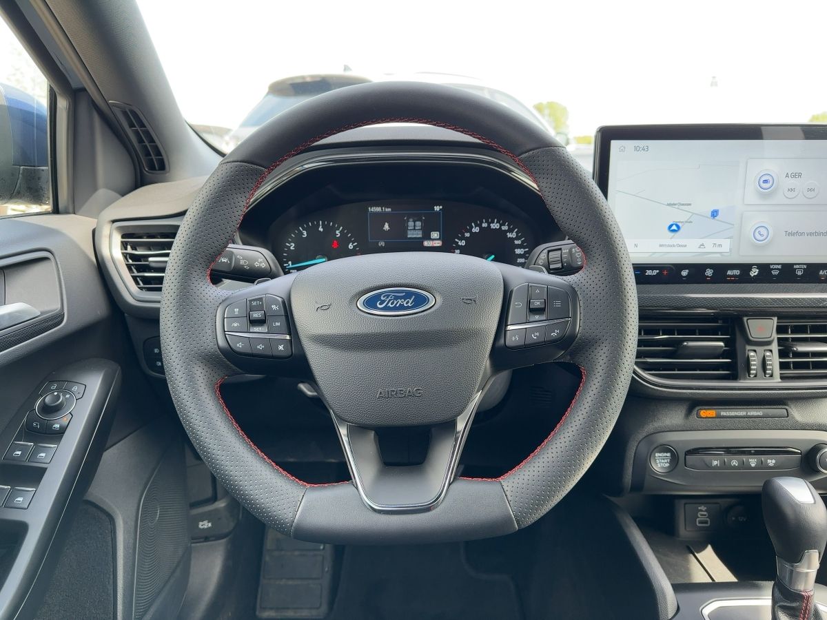 Ford Focus ST-Line LED+AHK+Navi+Kamera+Winterpaket