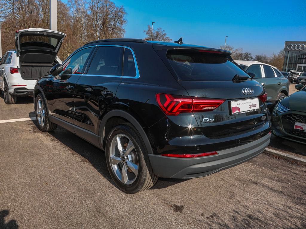 Audi Q3 45 TFSI quattro INTERIEUR-S-LINE+MATRIX+NAVI