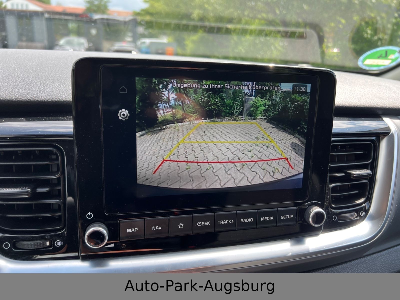 Kia Stonic Vision - Samsaru's Car Outlet