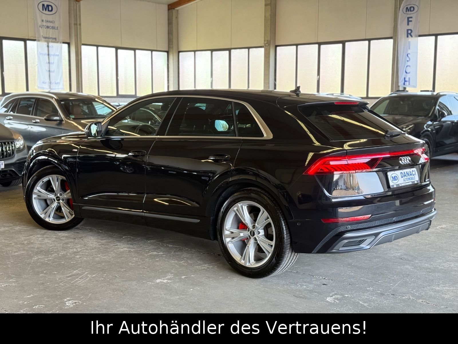 Audi Q8 50 TDI quattro S-Line - Samsaru's Car Outlet