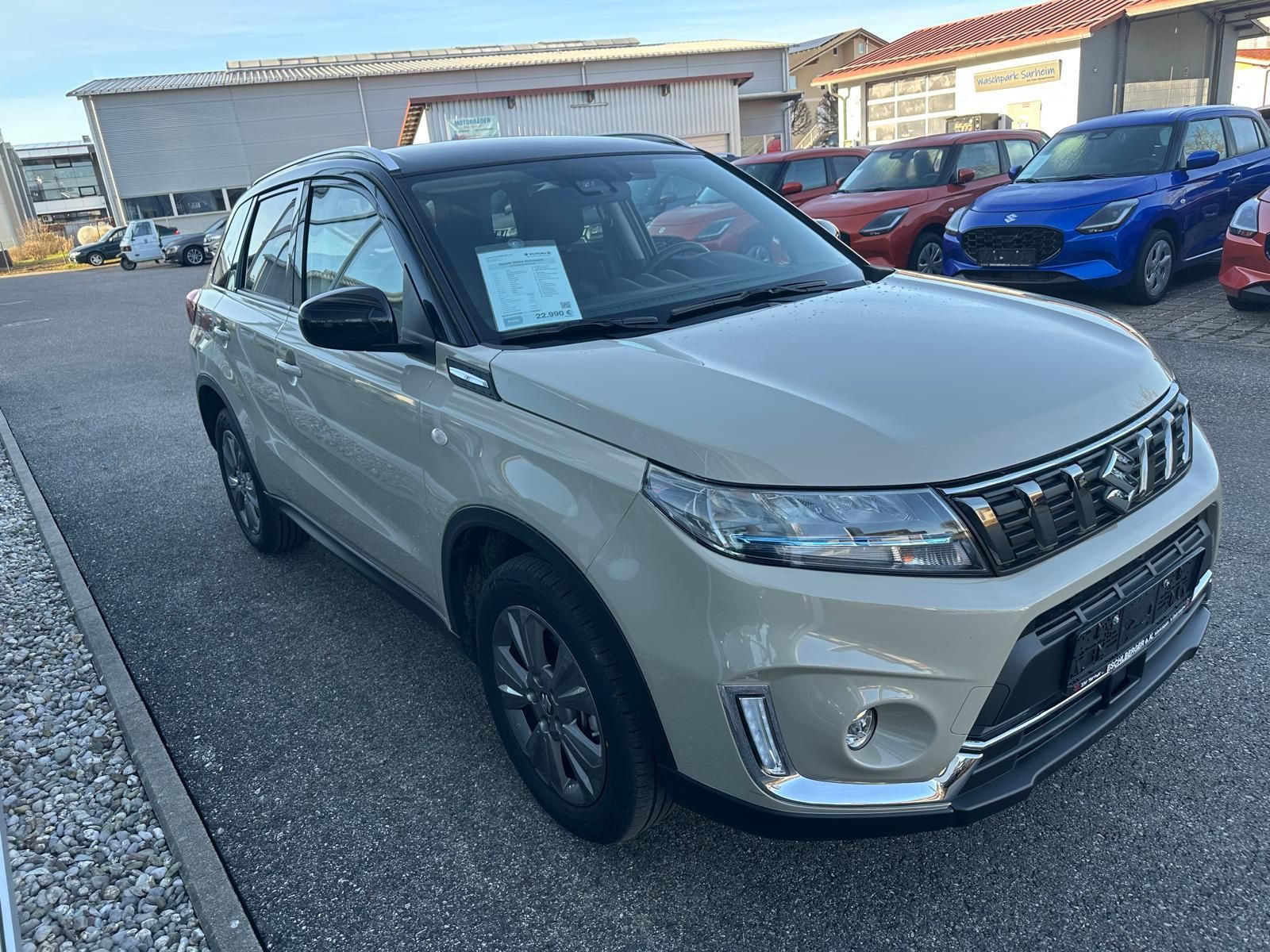 Suzuki Vitara 1.5 Hybrid Comfort - Samsaru's Car Outlet