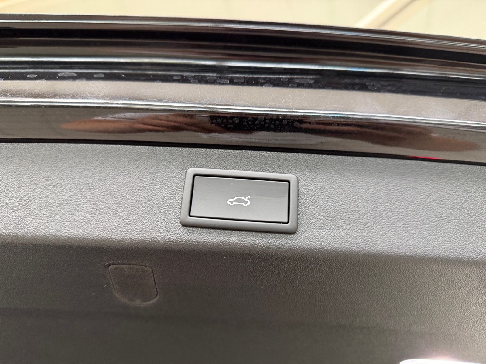 Skoda KODIAQ IV SPORTLINE 1.5 TSI DSG NAVI LED AHK