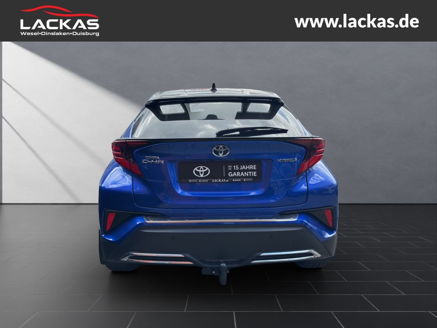 Toyota C-HR Hybrid Style Selection - Samsaru's Car Outlet