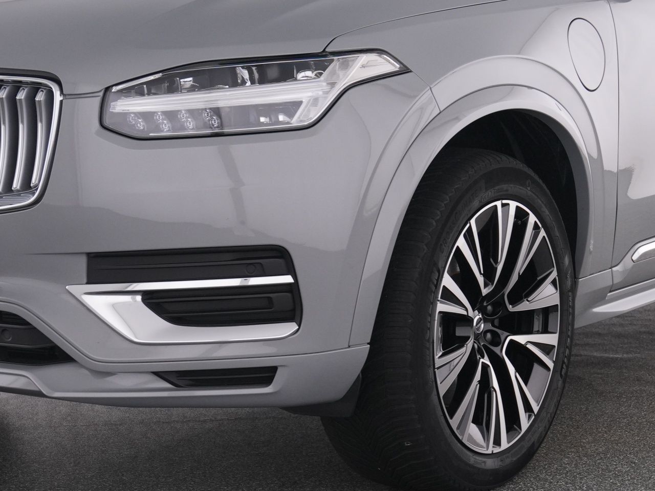 Volvo XC90 T8 AWD Core+STANDHZ+WINTERPAK+20''+BLIS+DAB
