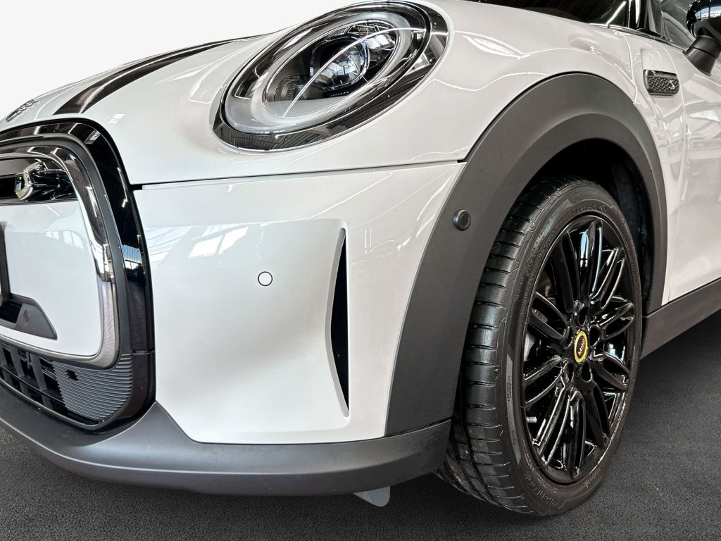 MINI Cooper SE MINI Yours - Samsaru's Car Outlet