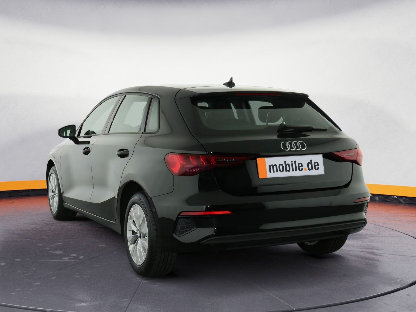 Audi A3 Sportback 40 TFSI e S tronic - Samsaru's Car Outlet