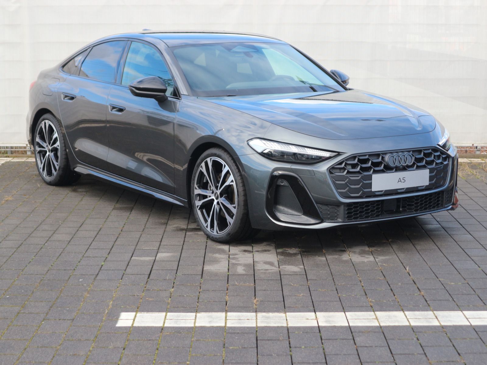 Audi A5 Limousine TFSI quattro S tronic S line*AHK*