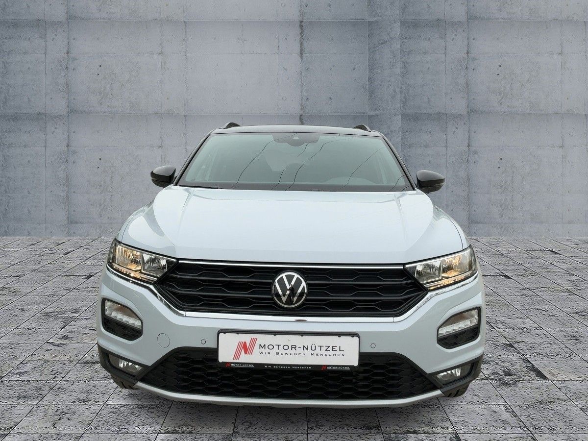 Volkswagen T-Roc 1.5 TSI SPORT - Samsaru's Car Outlet