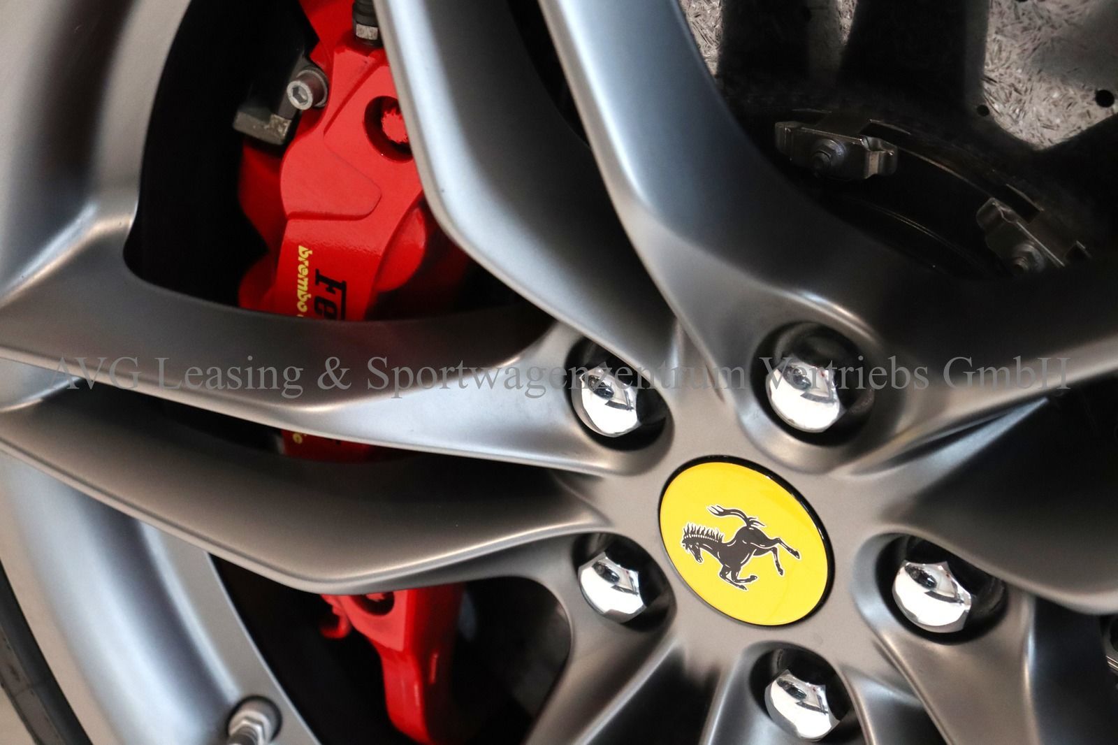 Ferrari 812 Superfast - Samsaru's Car Outlet