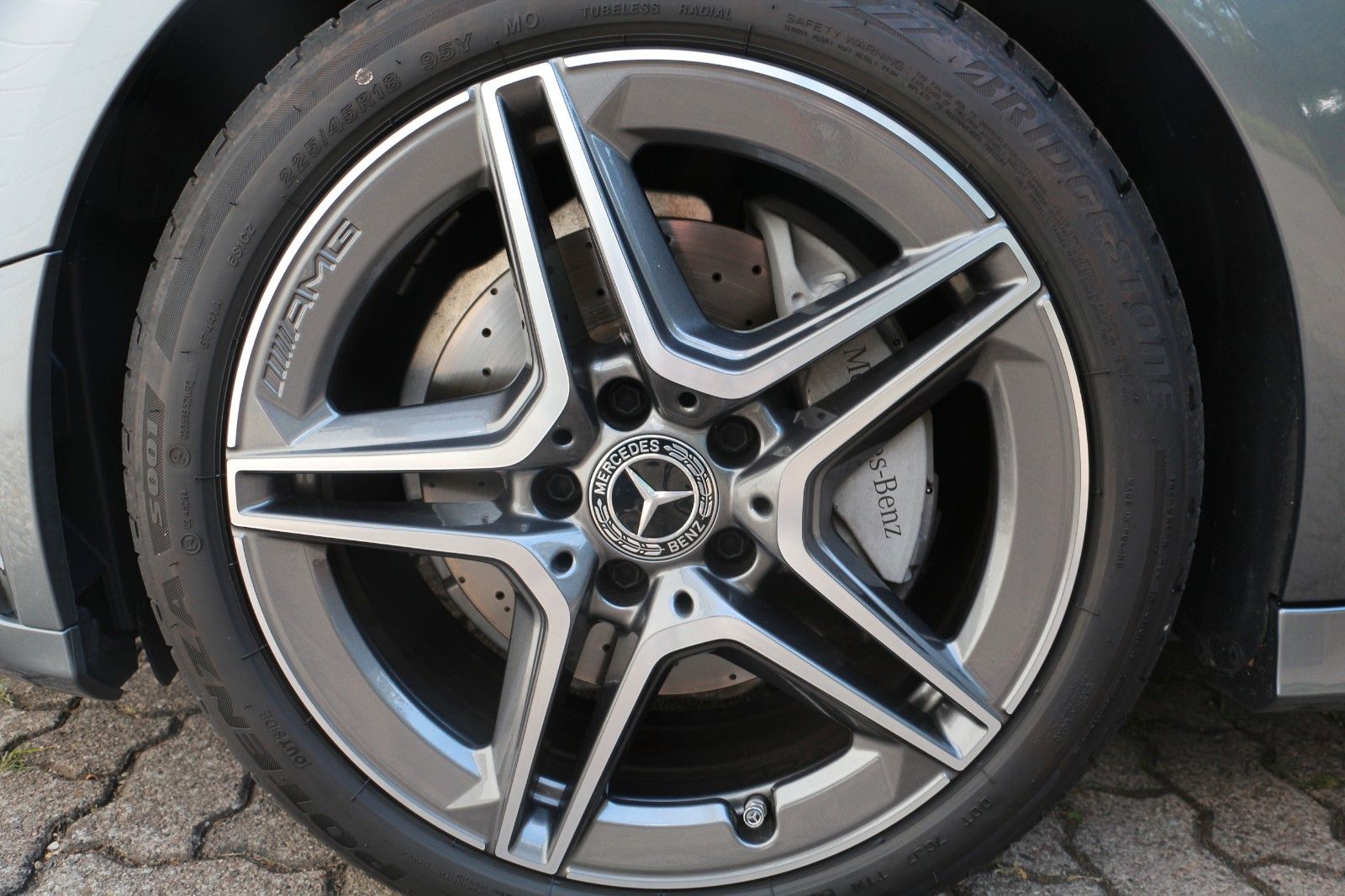 Mercedes-Benz C 200 Coupe AMG - Samsaru's Car Outlet