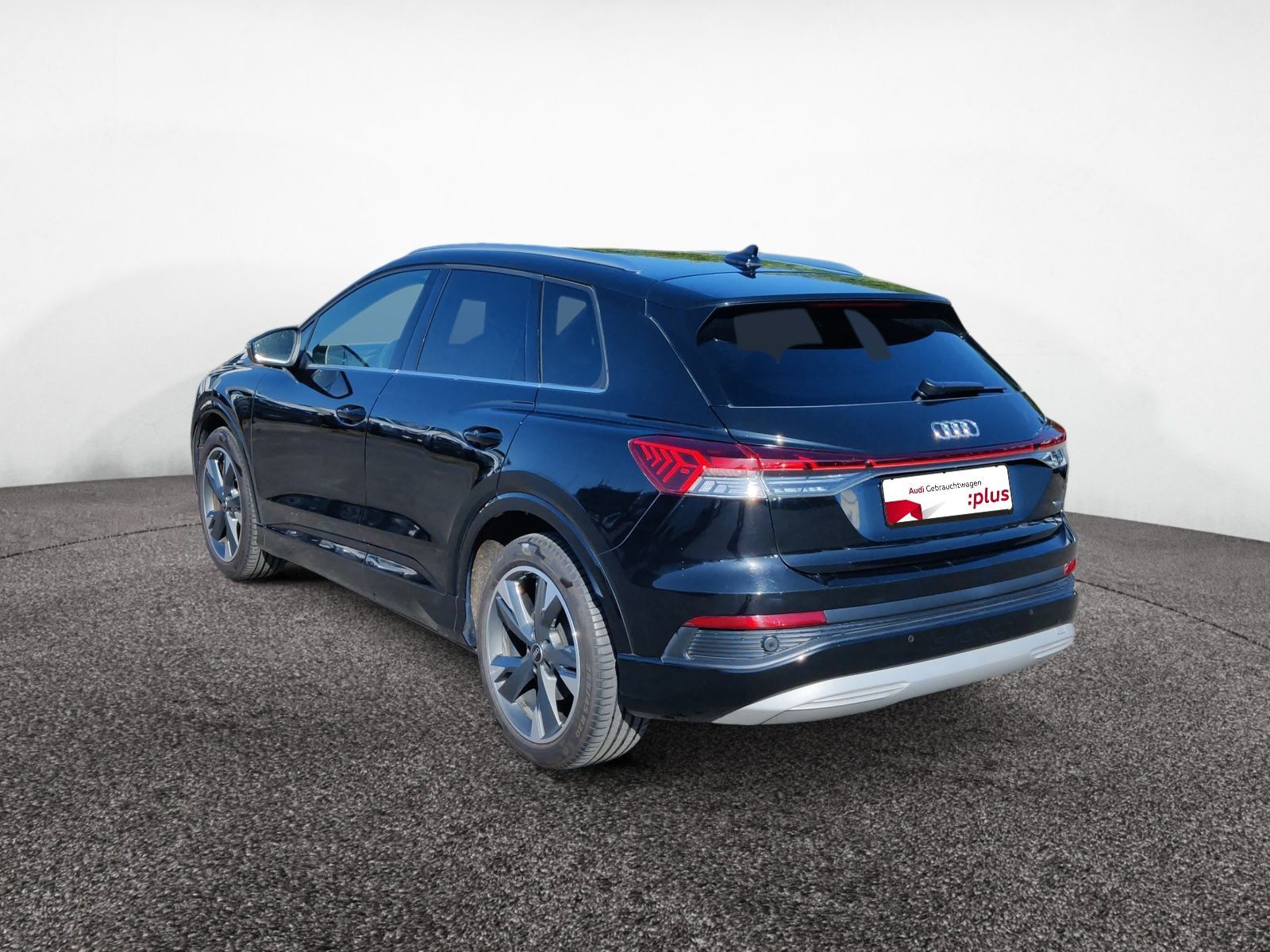 Audi Q4 45 e-tron quattro S line 77 kWh Sonos