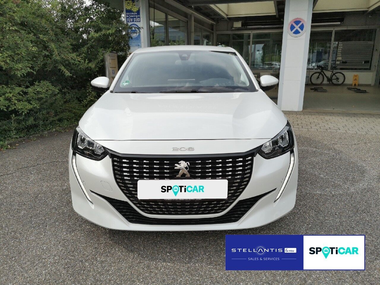 Peugeot 208 Allure 1.2 PureTech - Samsaru's Car Outlet