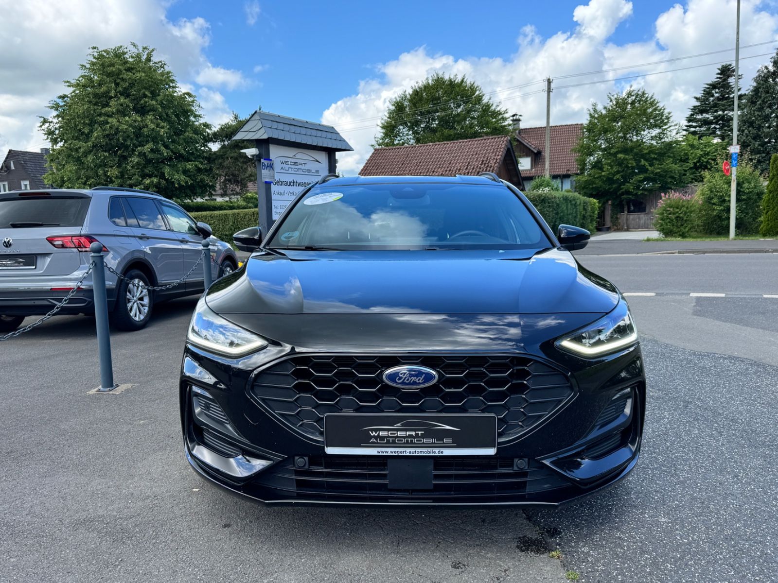 Ford Focus Turnier ST-Line* LED* CAM* AHK*