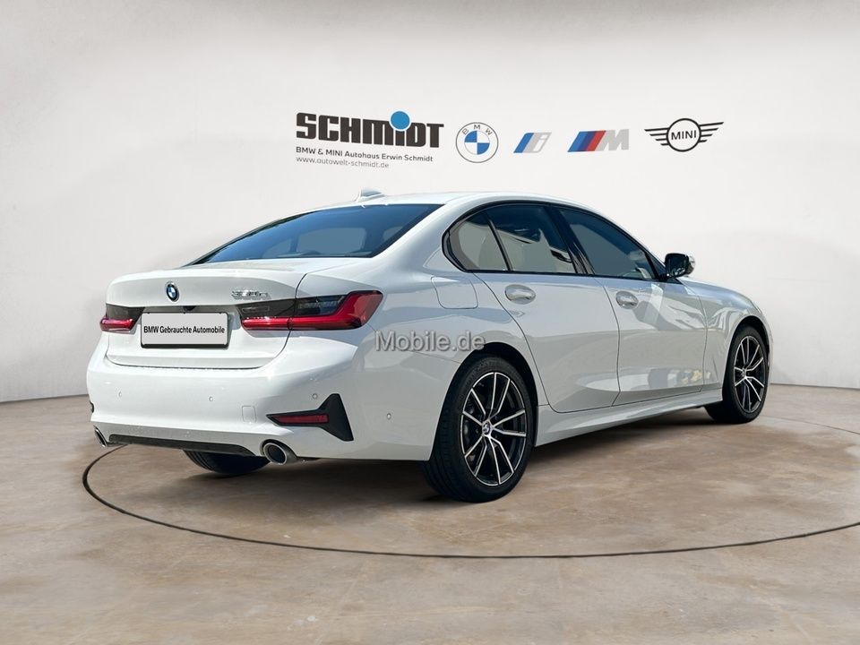 BMW 330e Sport Line - Samsaru's Car Outlet