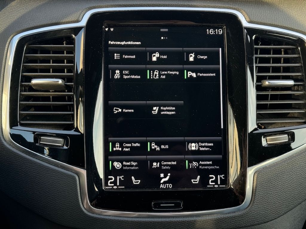 Volvo XC90 Inscription Expression Recharge Plug-In Hyb