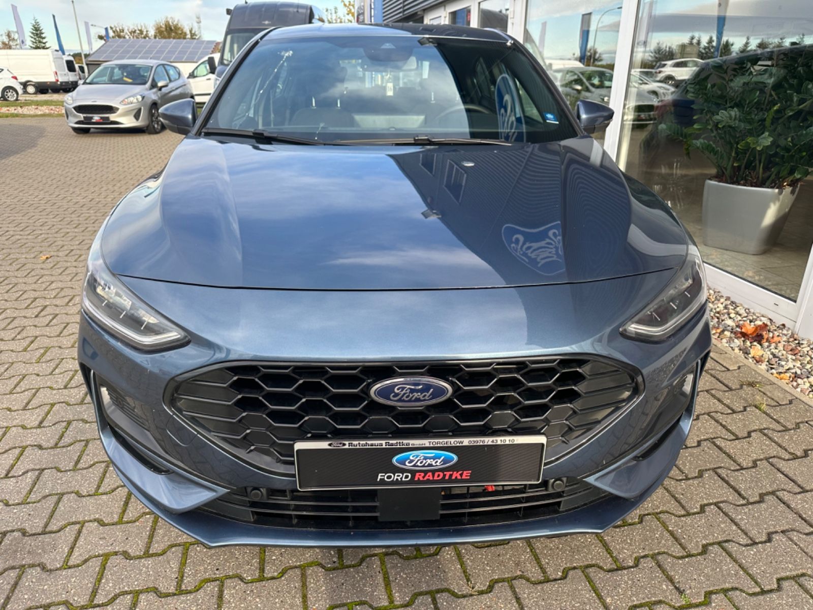 Ford Focus Lim. ST-Line Hybrid >SYNC4+KAMERA+BLIS+AHK