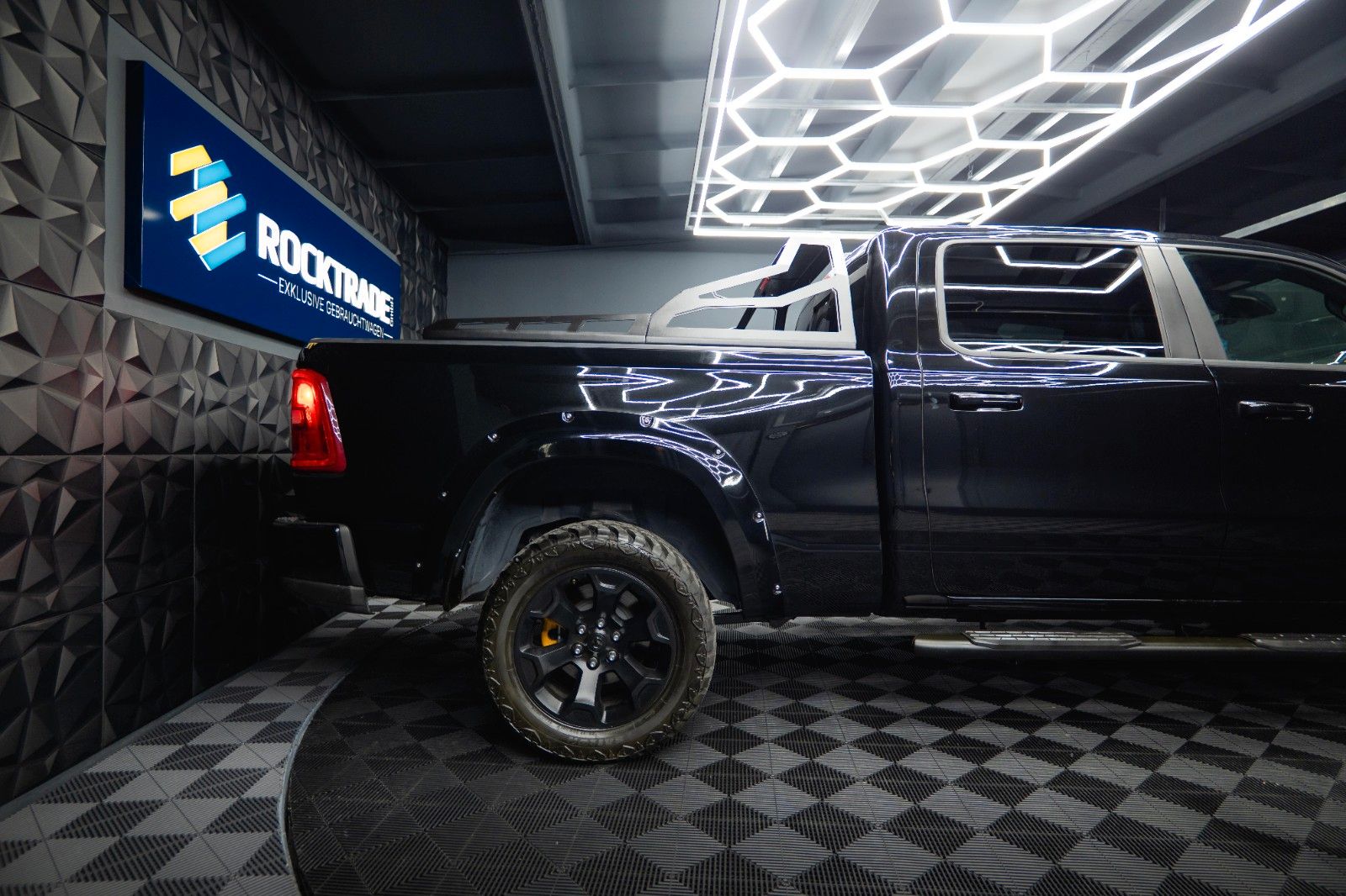 Dodge RAM 3.0 MY 25 TWIN TURBO Offroad Night ACC 19%