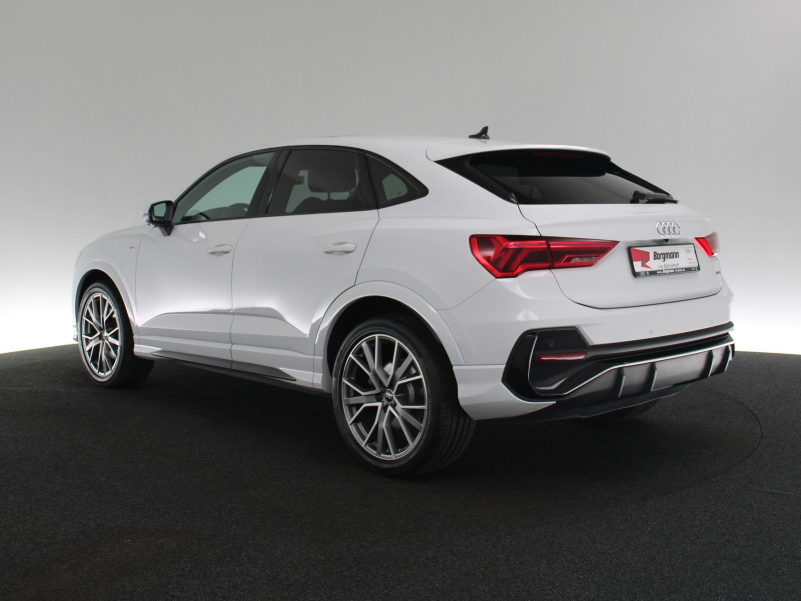 Audi Q3 Sportback 45 TFSI quattro S line PANO LED B&O