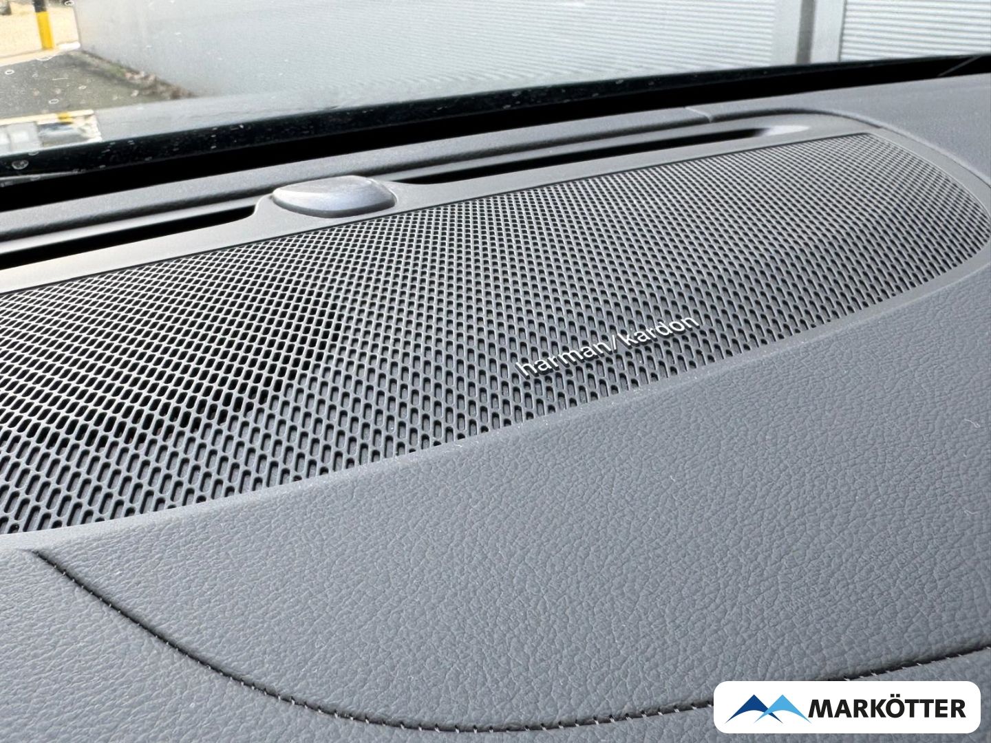 Volvo V60 T8 Recharge AWD Ultimate Dark 360CAM/AHK/ACC